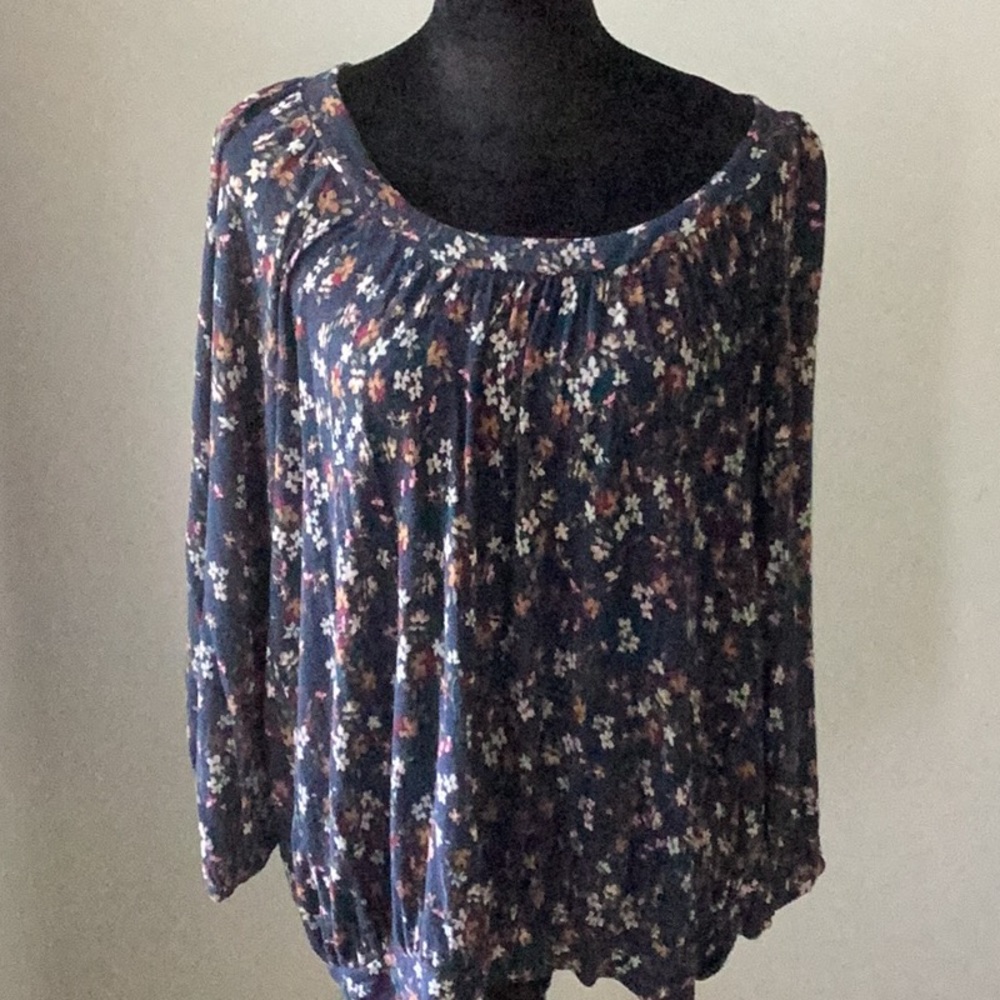 Cute and comfy top